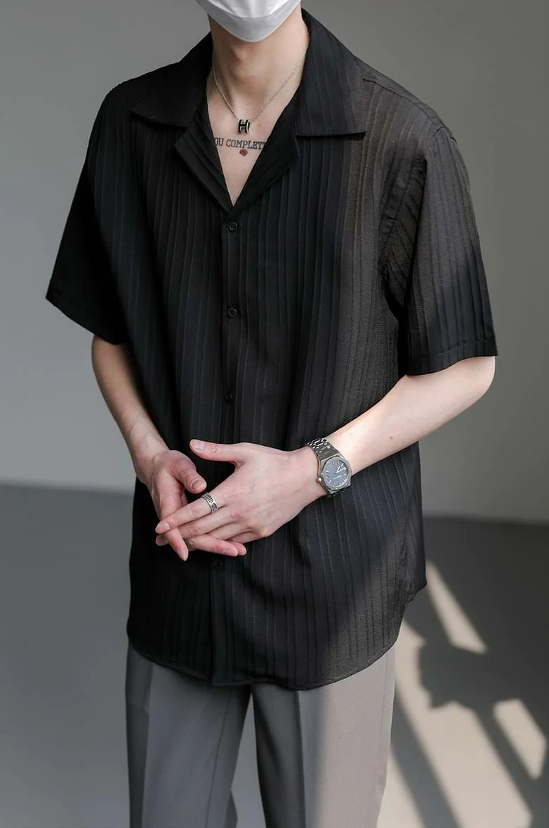 Black textured short sleeve shirt for men – Loops Trendz