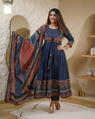 Ethnic wear for college girls – Metallic Blue kurti set